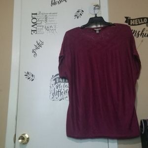 Maroon tee